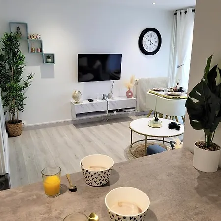 Splendide Proche Paris & Orly Apartment *